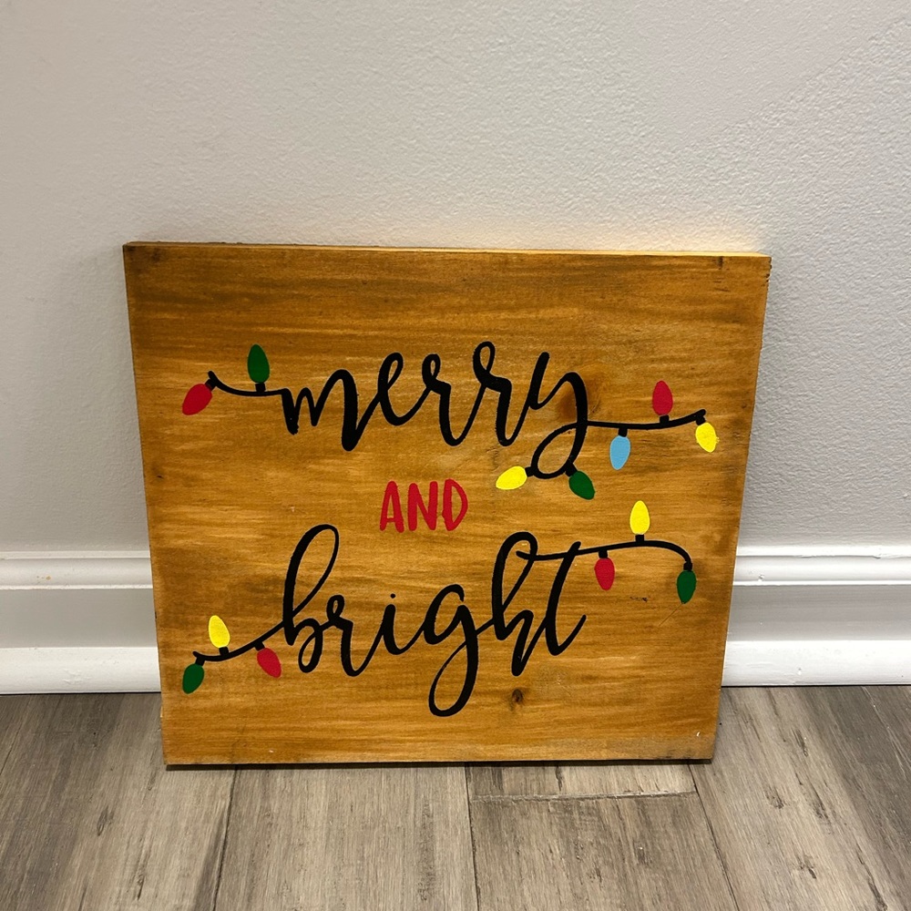Merry & Bright Wood Decor